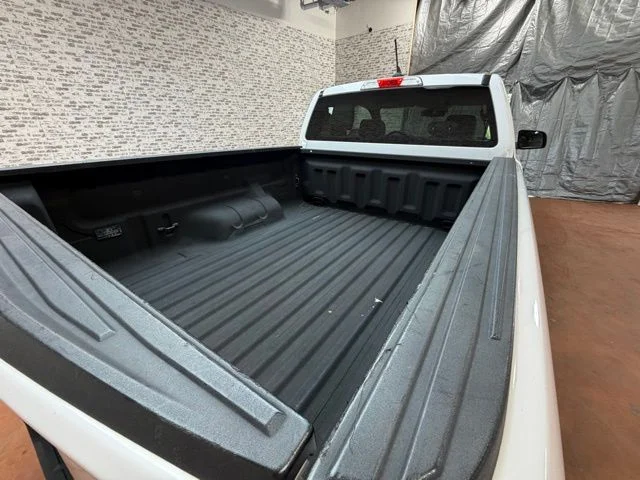 Used 2019 White Ford XLT image 11