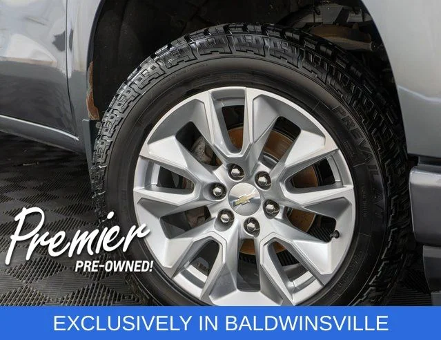 Used 2020 Gray Chevrolet Custom image 8