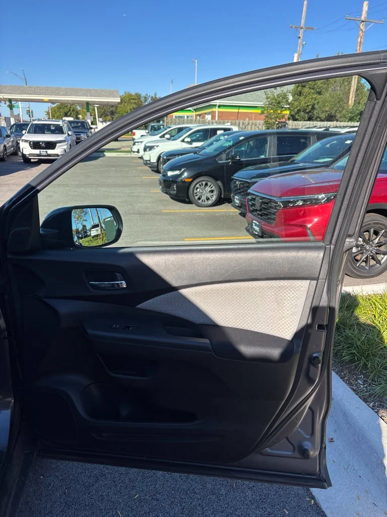 Used 2015  Honda EX image 10