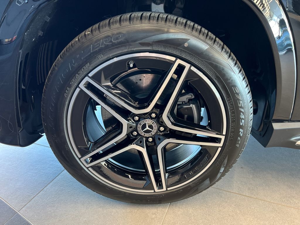 New 2026 Obsidian Black Metallic Mercedes-Benz GLS450 image 32