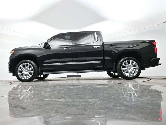 Used 2026 Black Chevrolet High Country image 29