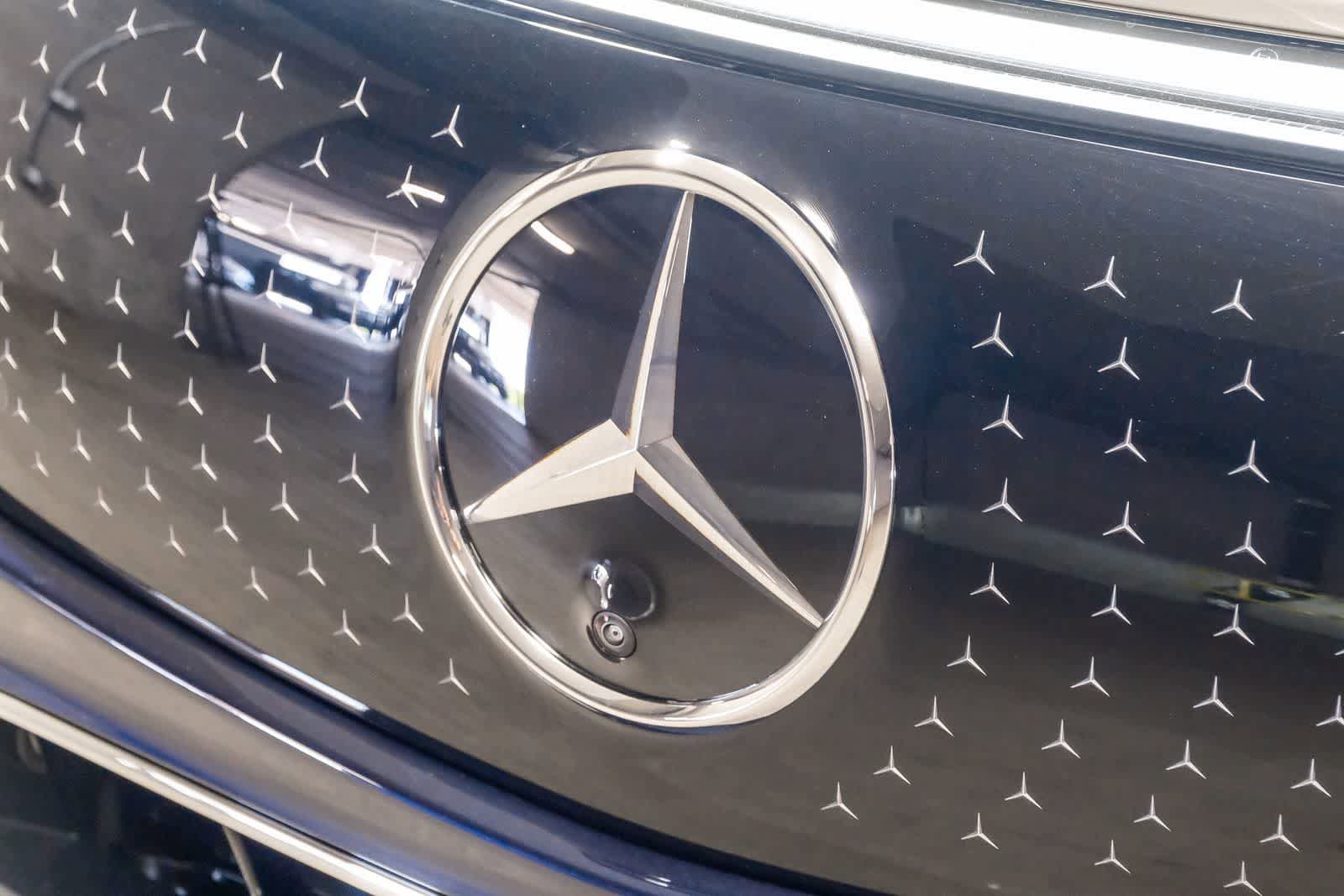 New 2026 Nautical Blue Metallic Mercedes-Benz EQS 450 image 13
