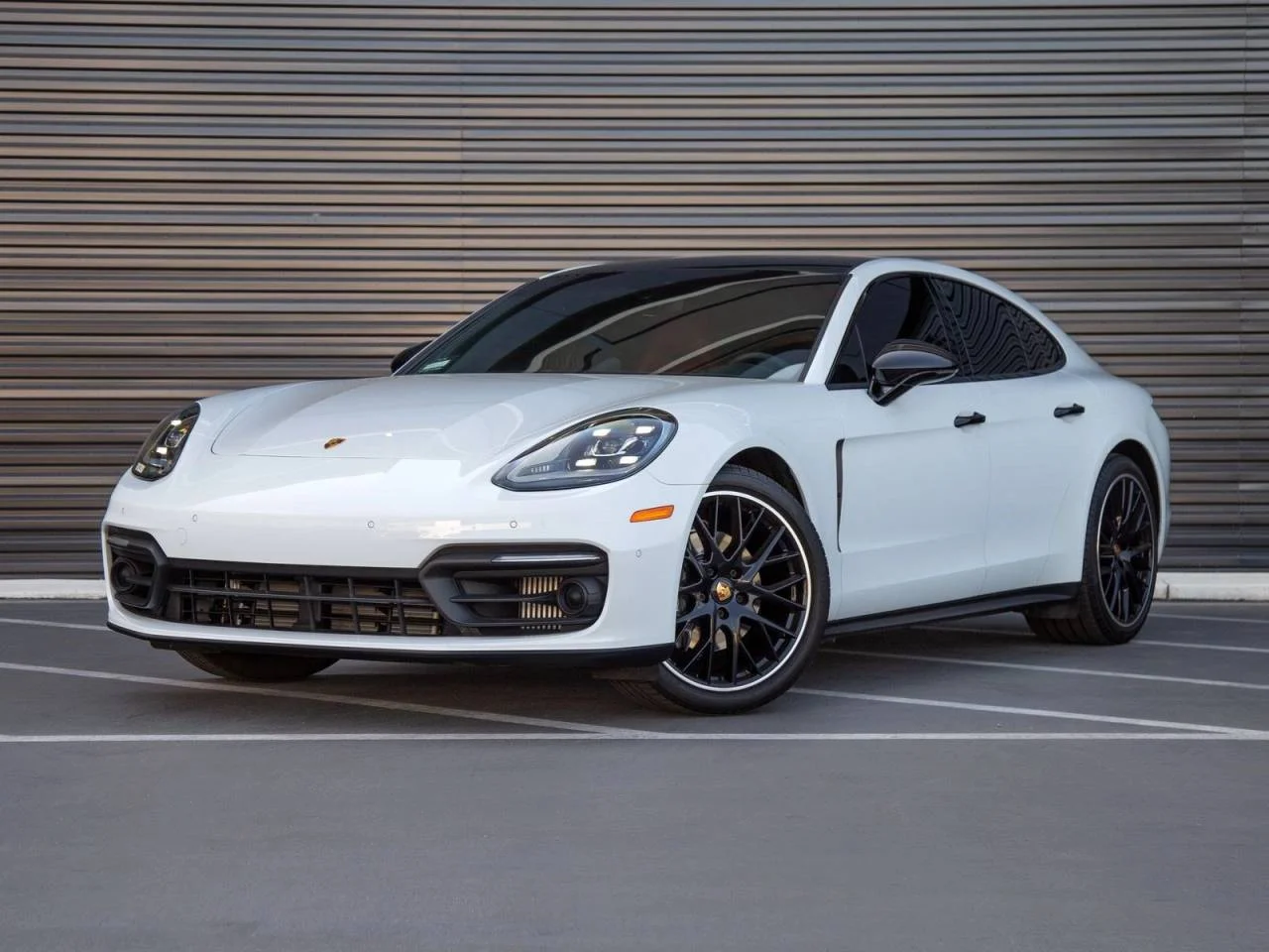 Certified Pre-Owned 2023 Porsche Panamera Platinum Edition RWD 4D Hatchback