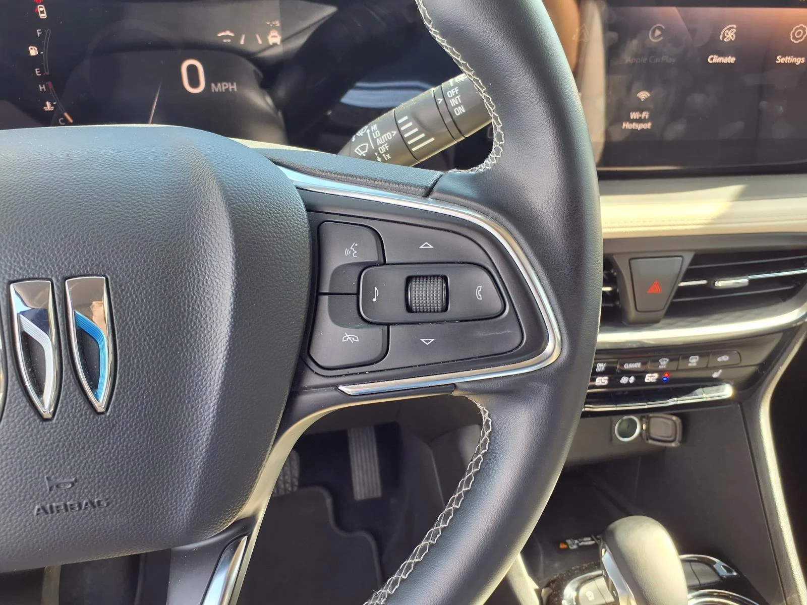 Used 2024 White Frost Tricoat Buick Avenir image 8