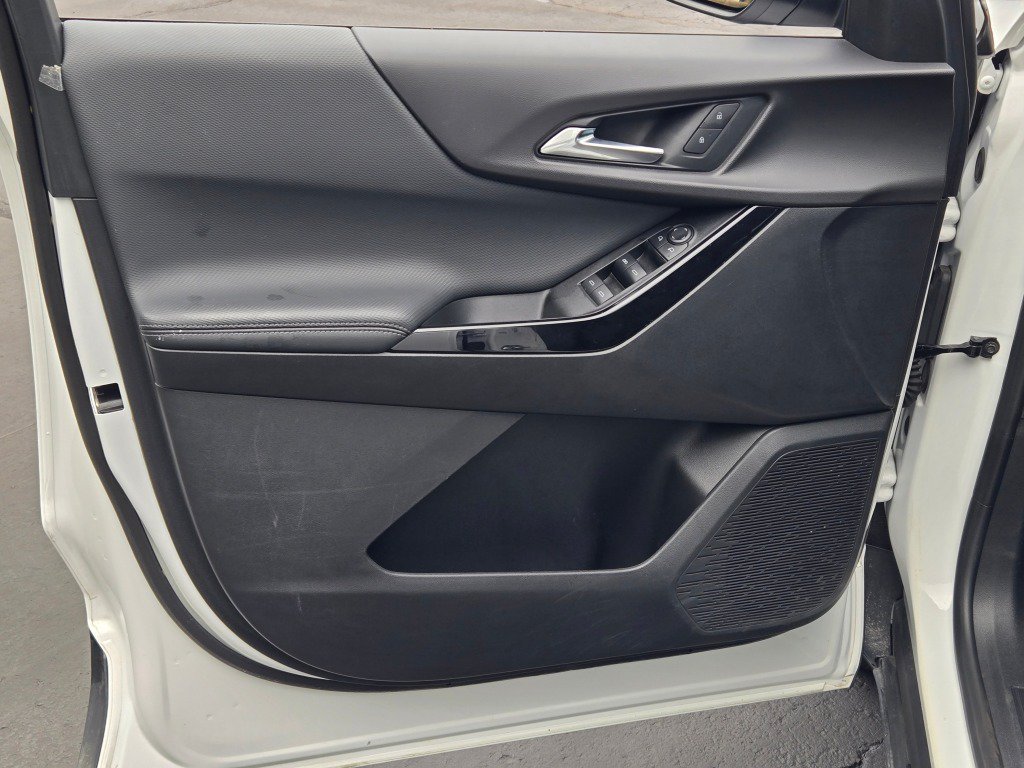2025 Chevrolet Equinox LT - Photo 18