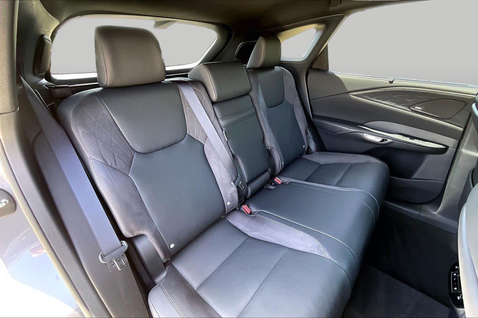 Used 2023 Nebula Gray Pearl Lexus Luxury image 17