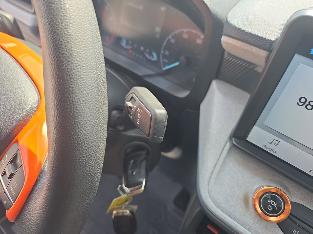 Used 2024 Gray Ford XLT image 23