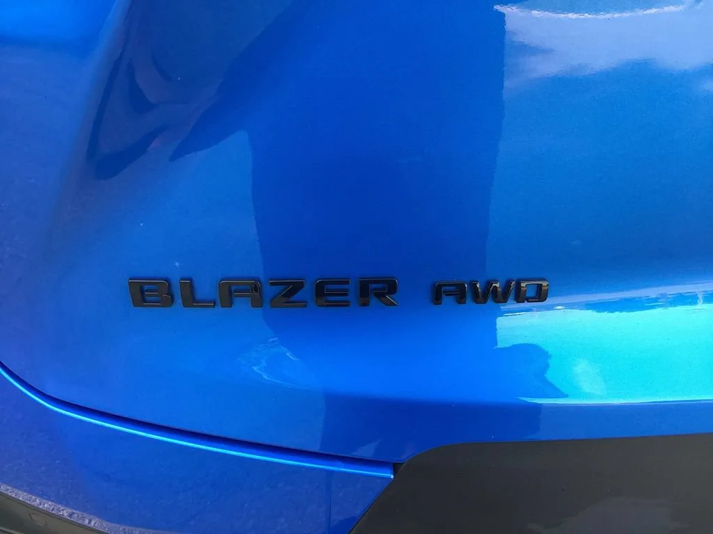 Used 2024 Riptide Blue Metallic Chevrolet 3LT image 24
