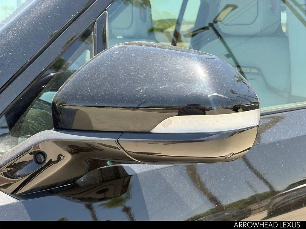 Used 2023  Rivian Adventure image 12