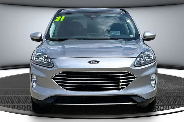 Used 2021 Ford Escape Titanium with VIN 1FMCU9J99MUA05324 for sale in Kansas City