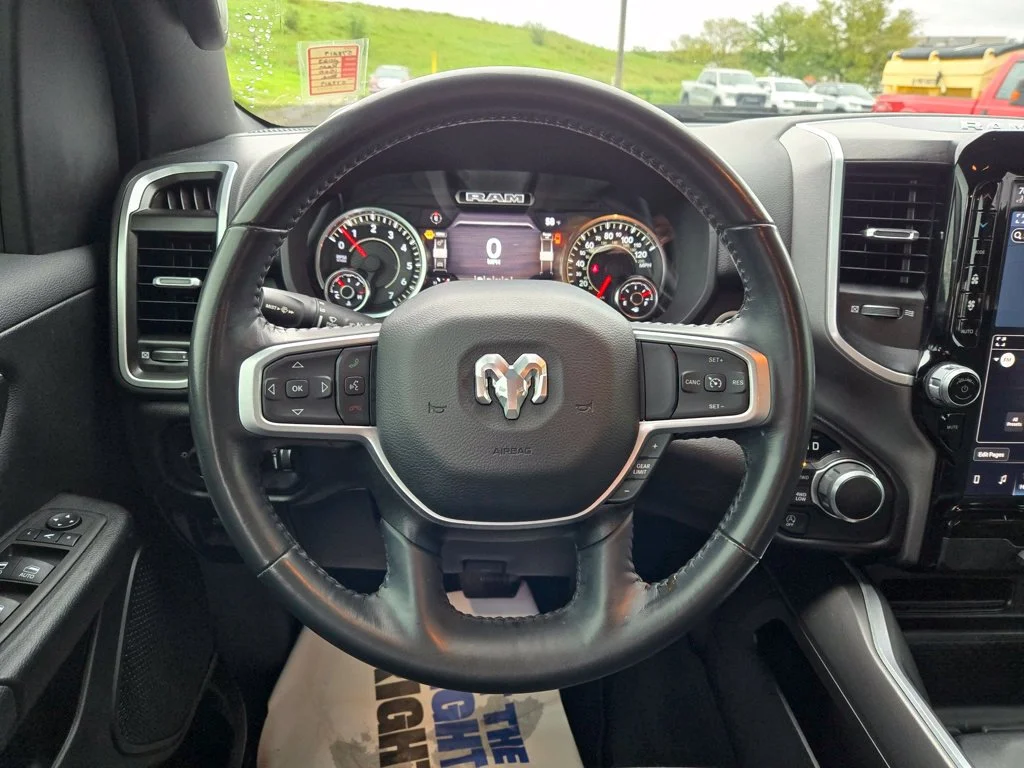 Used 2023 Blue Ram Big Horn/Lone Star image 18