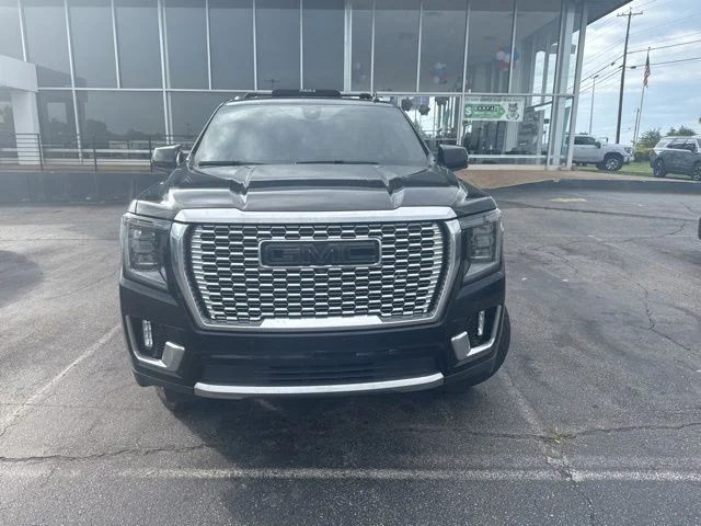 Used 2021 Black GMC Denali image 3