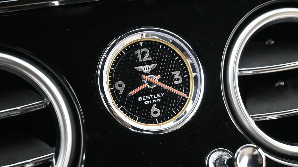 Used 2025 White Bentley Speed image 23