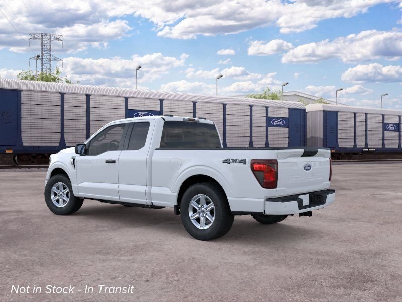 New 2026 Oxford White Ford XLT image 4