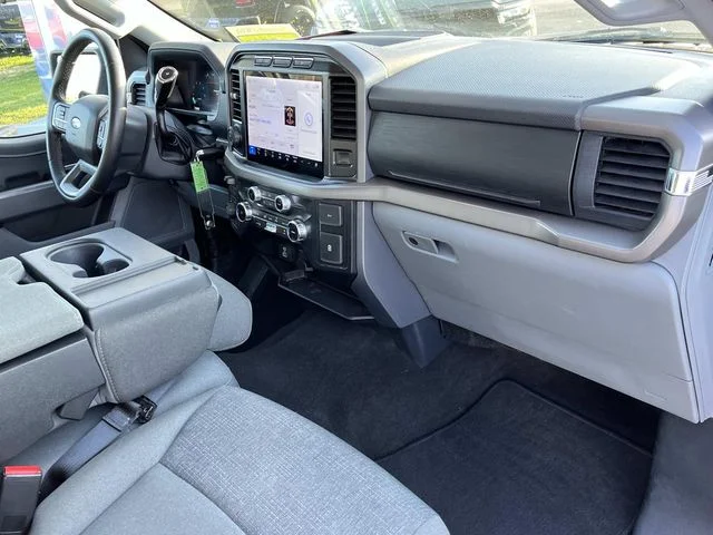 Used 2024  Ford XLT image 23