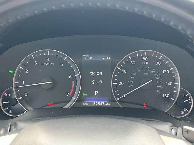Used 2021 White Lexus 350 image 27