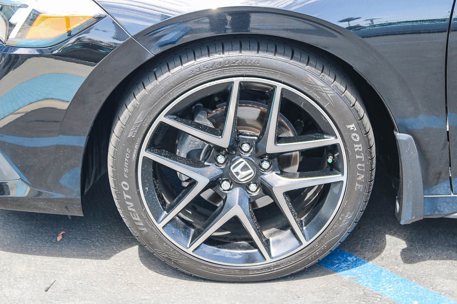 2022 Honda Civic Hatchback Sport Touring - Photo 12