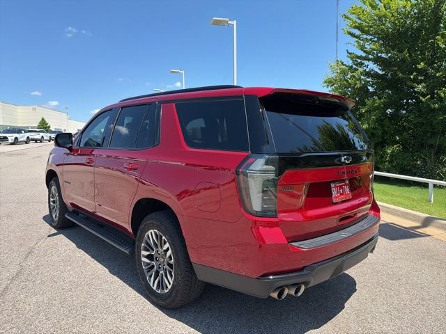 Used 2025 Red Chevrolet Z71 image 3