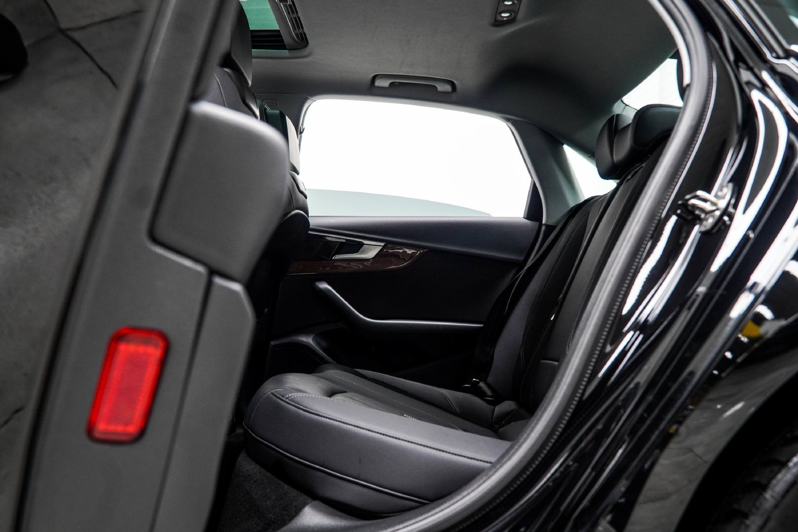 Used 2022 Black Audi 40 Premium image 42