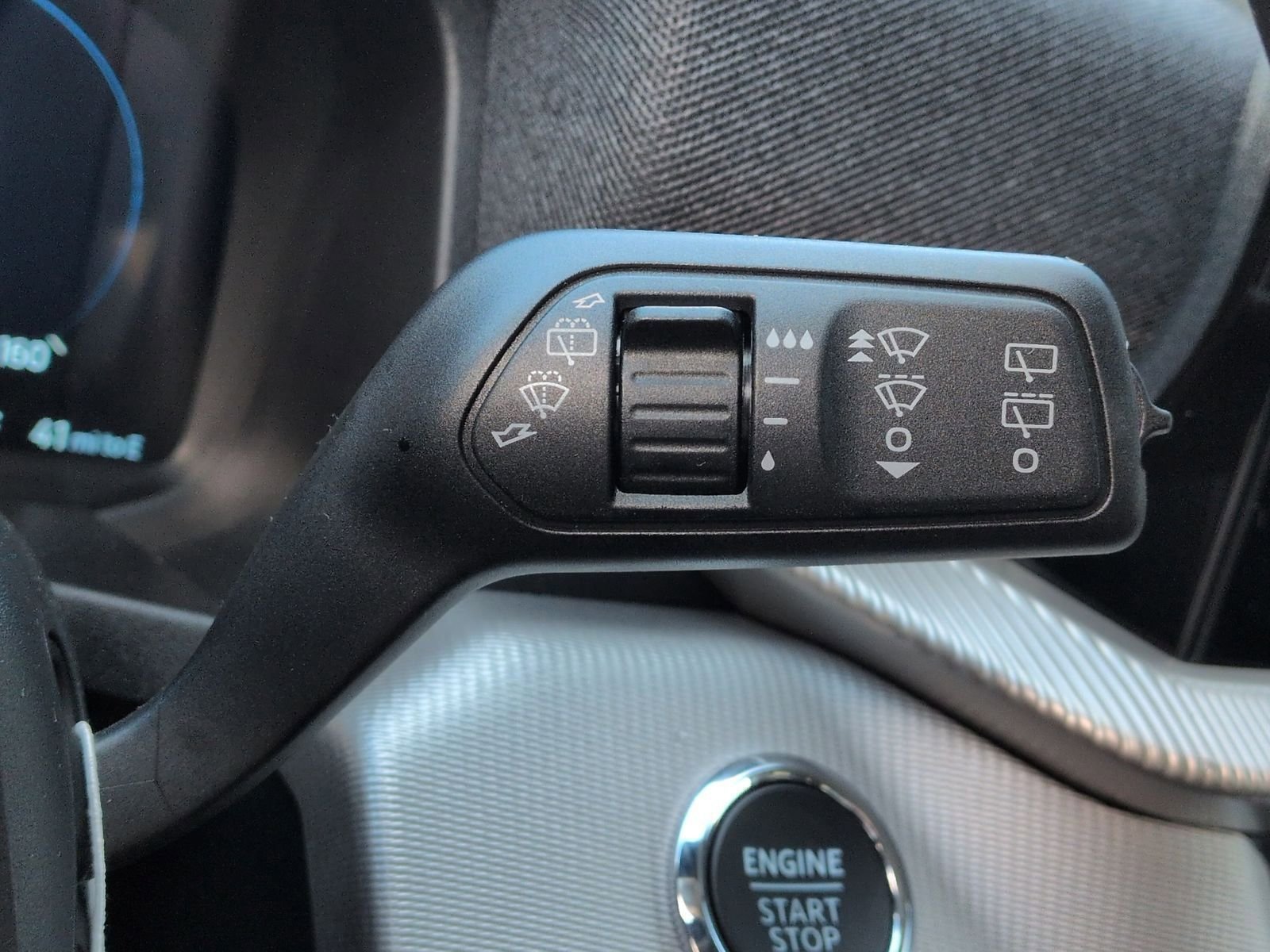 2026 Ford Explorer Active - Photo 26