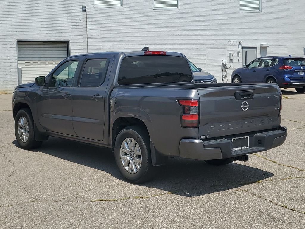 Used 2023 Gun Metallic Nissan SV image 4