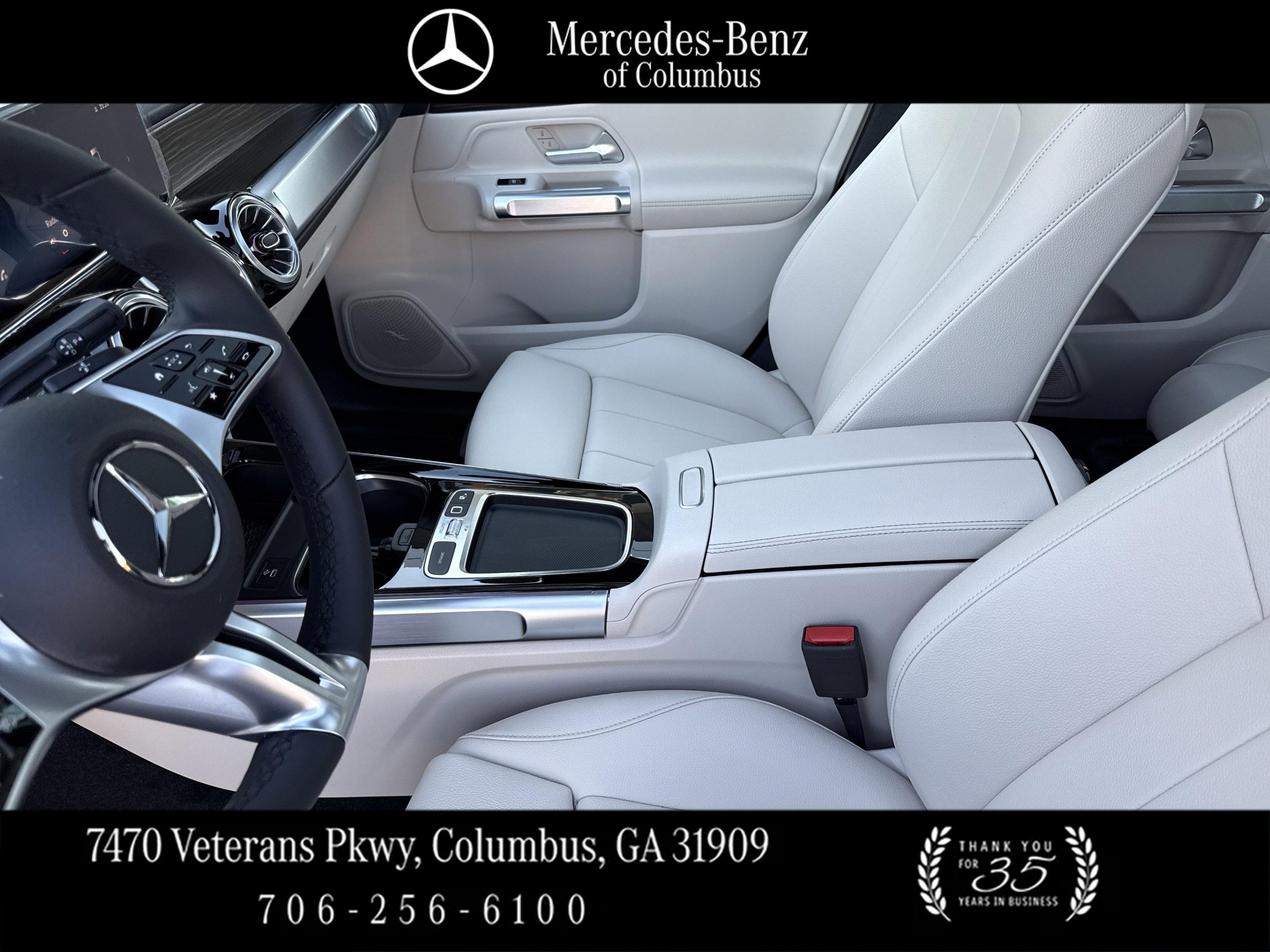 Used 2026 Polar White Mercedes-Benz GLB 250 image 21