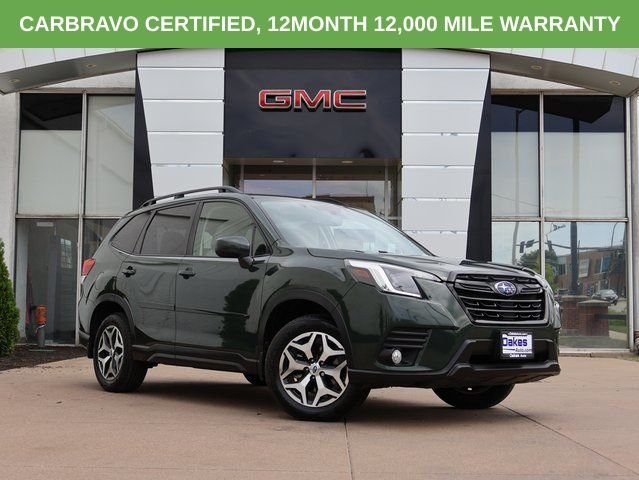 Used 2022 Green Subaru Premium image 1