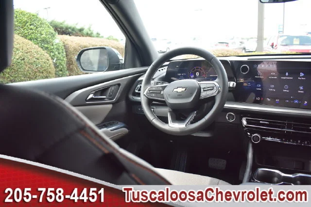 New 2027 Mosaic Black Metallic Chevrolet LT image 21