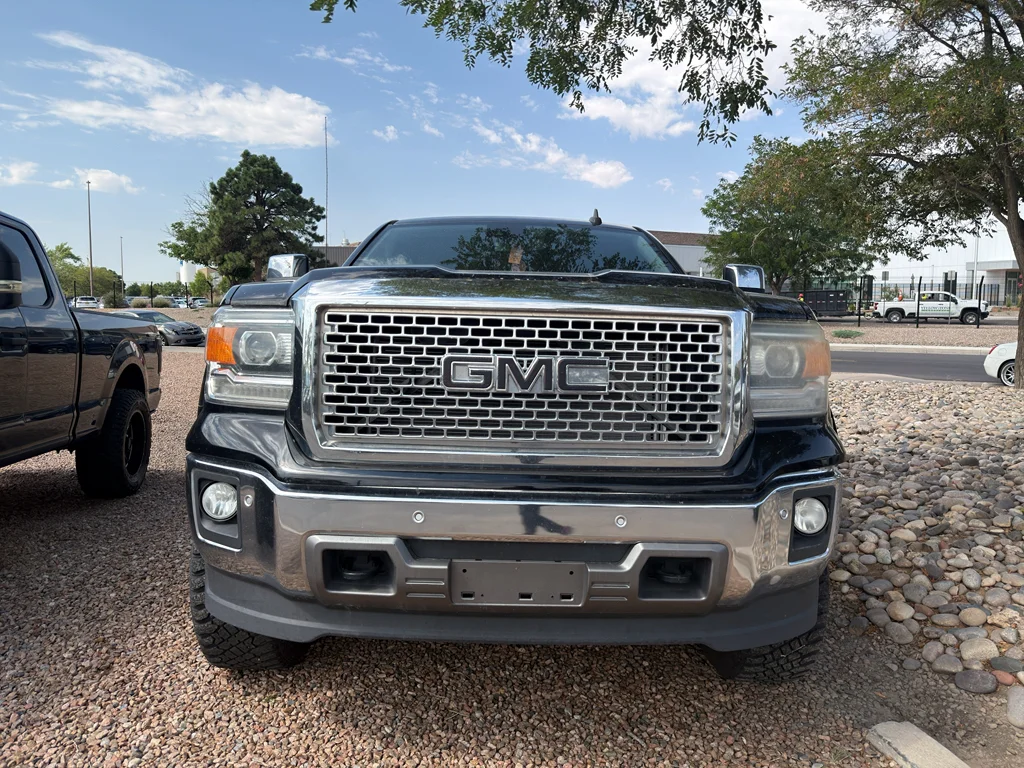 Used 2015 Onyx Black GMC SLT image 2