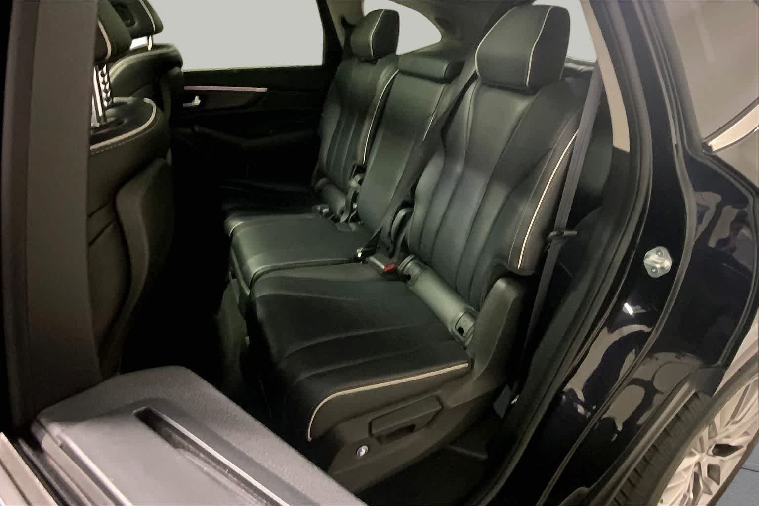Used 2022 Phantom Violet Pearl Acura w/Advance Package image 20