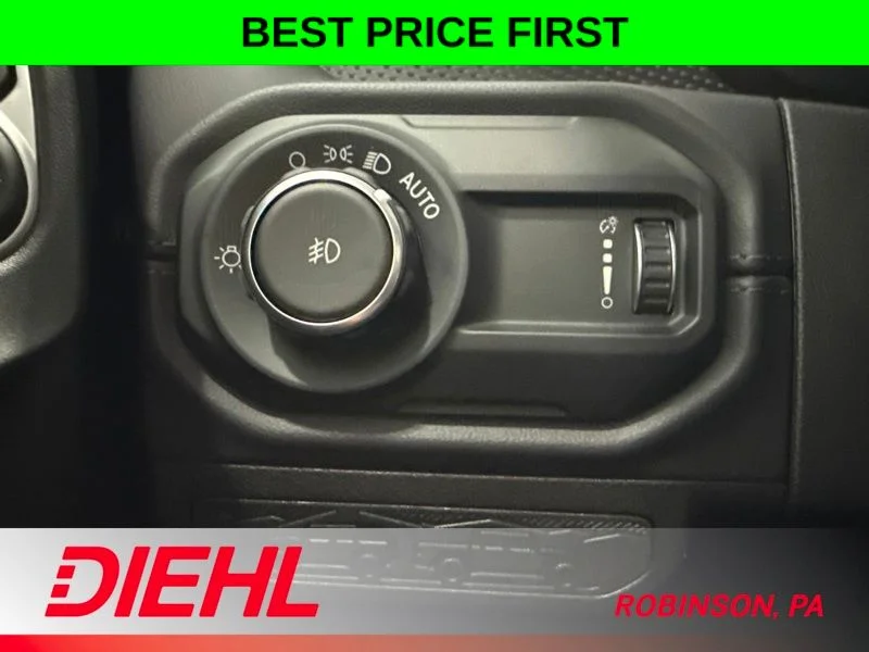 New 2026 Black Clear-Coat Exterior Paint Jeep Rubicon X image 23