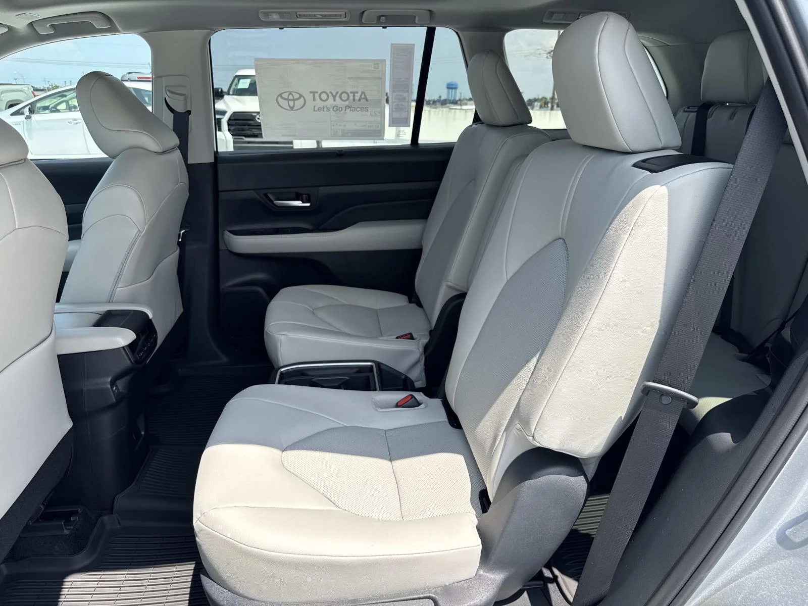 New 2026 Celestial Silver Metallic Toyota XLE image 9