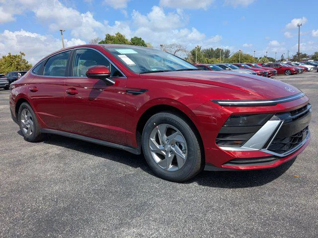 2025 Hyundai Sonata SE - Photo 30