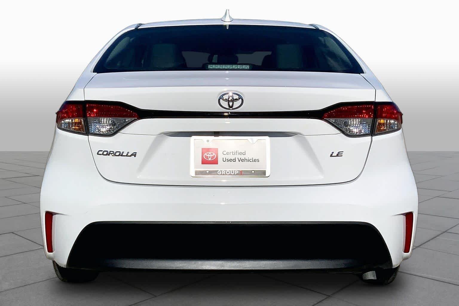Used 2026 Ice Cap Toyota LE image 5