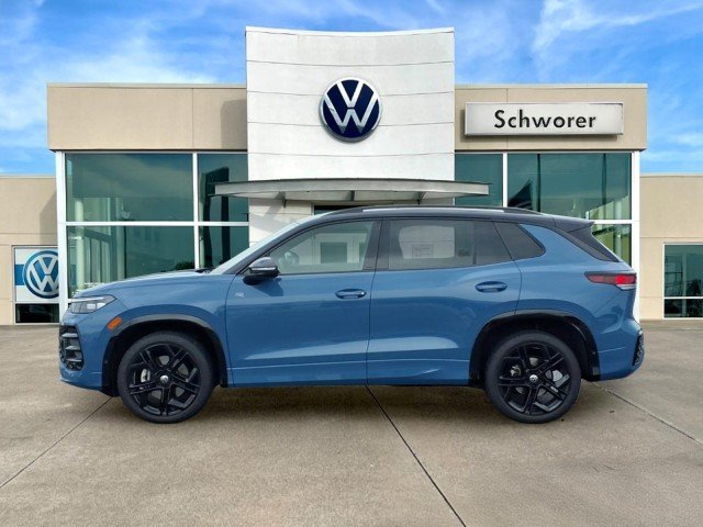 2025 Volkswagen Tiguan SE RI-Line Black