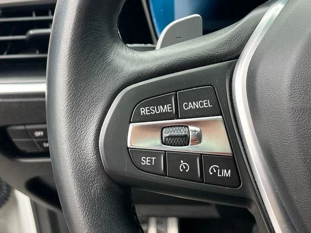 Used 2022 White BMW 330i image 27