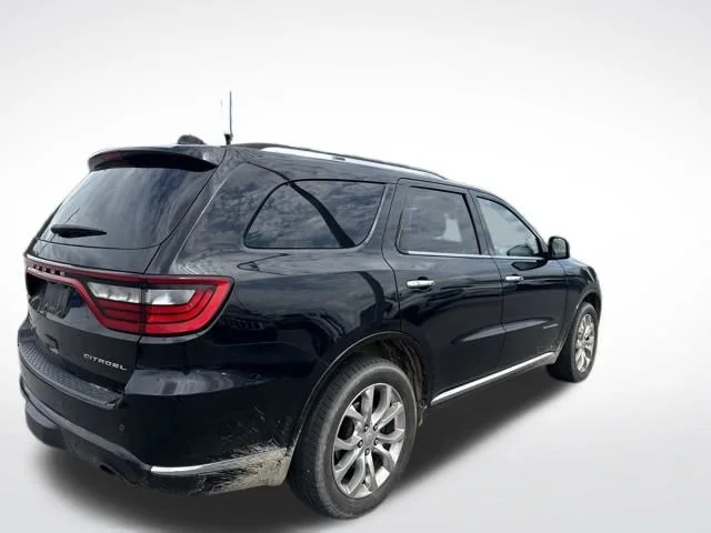 Used 2018 Black Dodge Citadel image 5