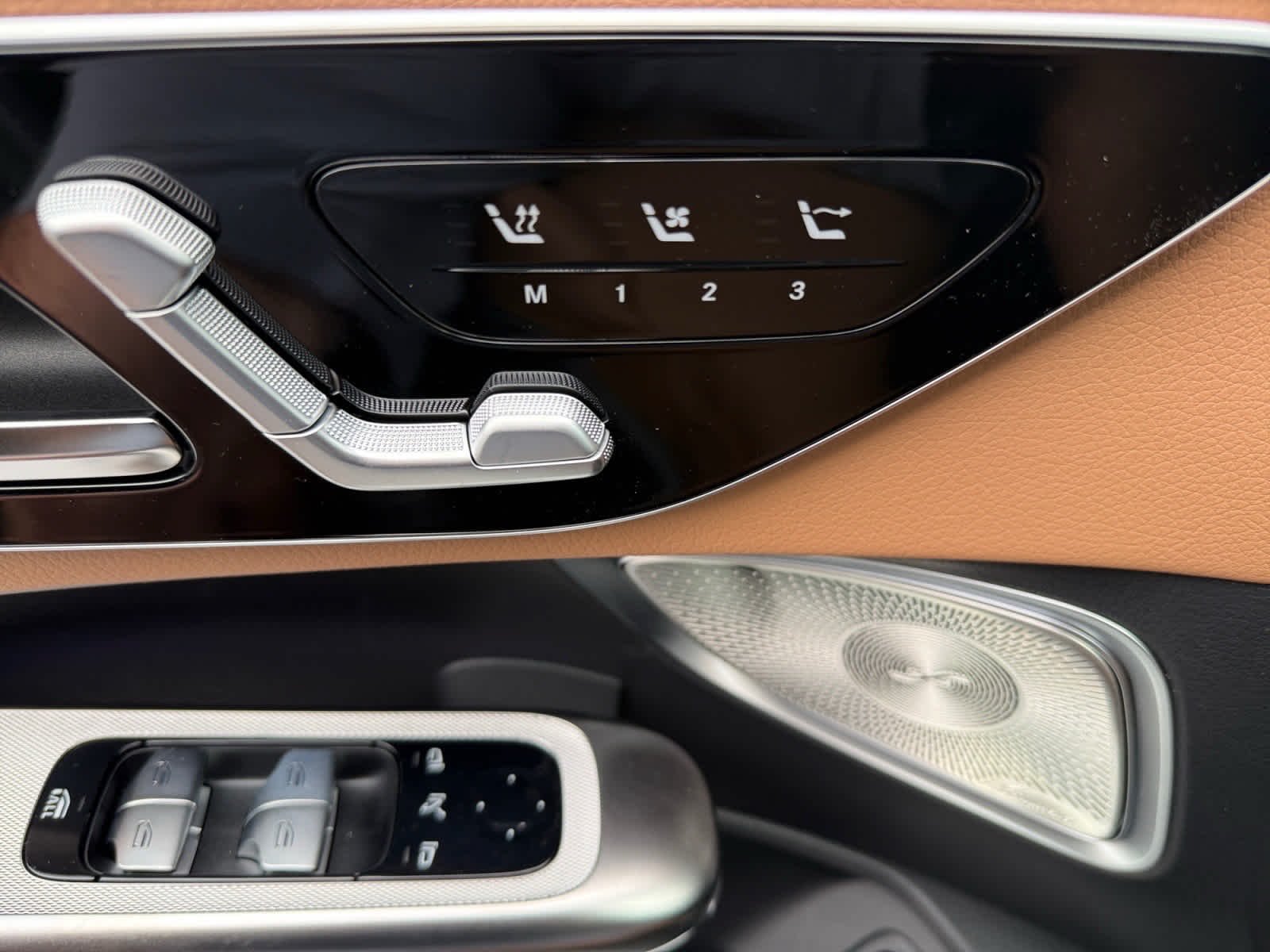 New 2026 Black Mercedes-Benz CLE 450 image 27