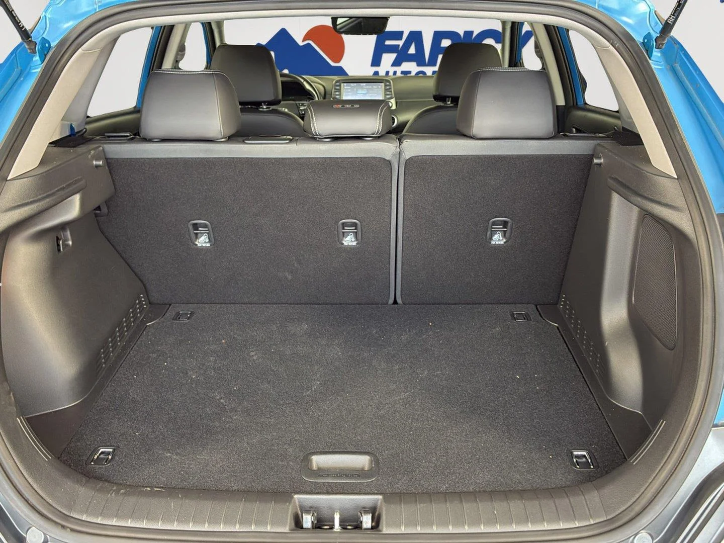 Used 2020 Surf Blue Hyundai Ultimate image 9