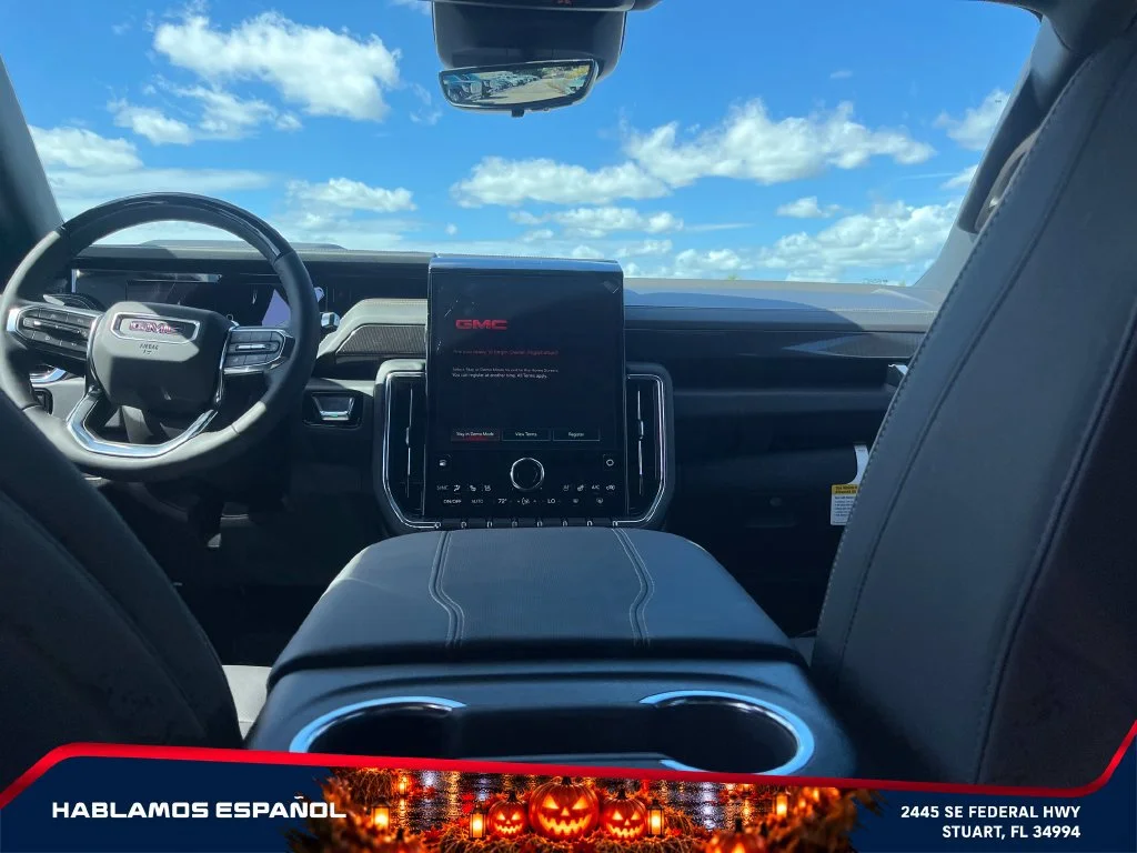 New 2027 Summit White GMC Elevation image 16