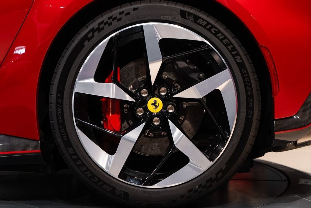 Certified Used 2025 Rosso Imola Ferrari Base image 12