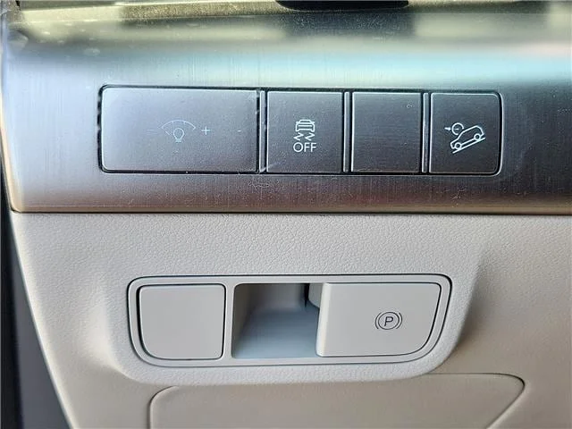 New 2026 Ecotronic Gray Pearl Hyundai SEL Sport image 13
