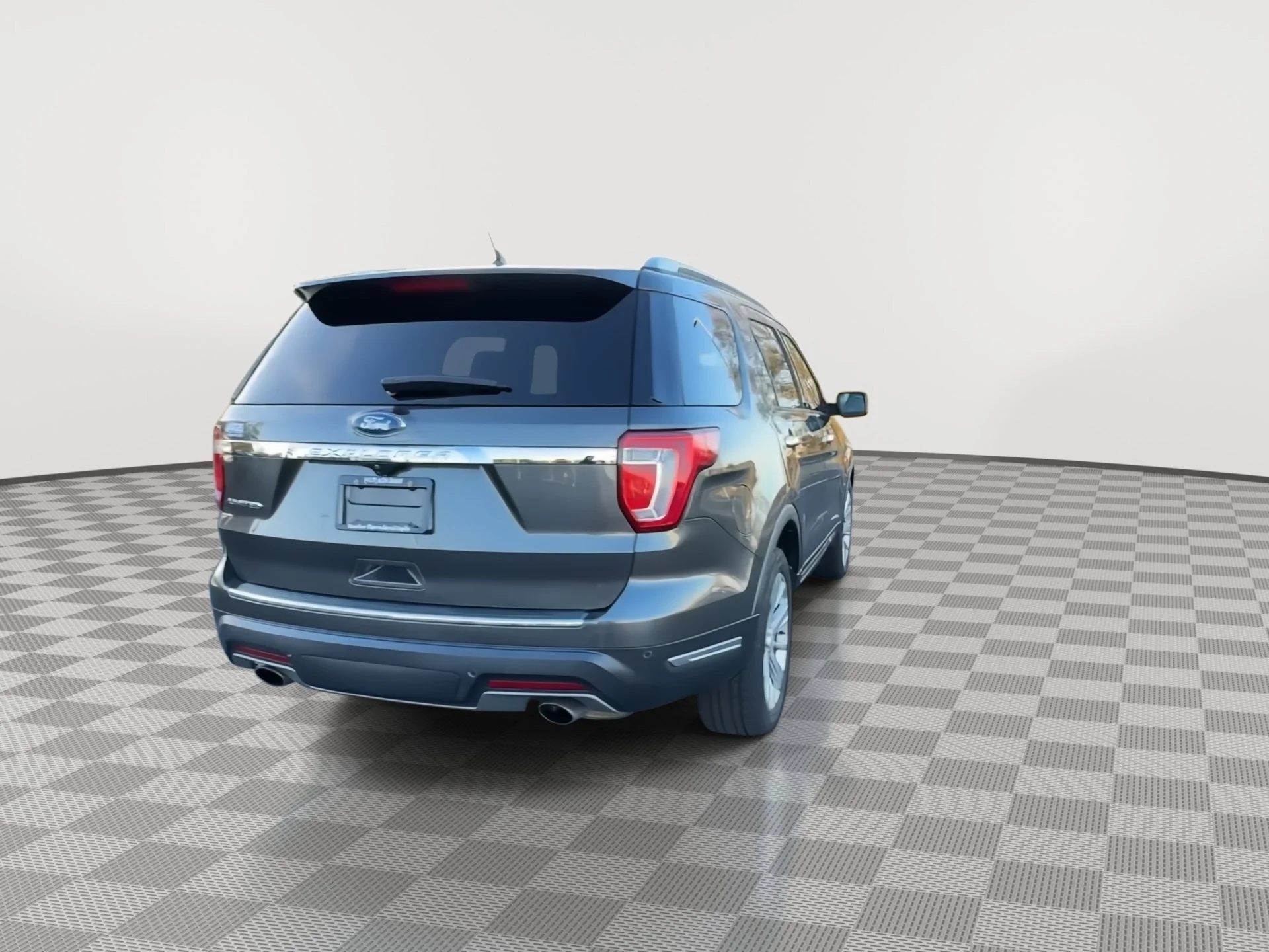 Used 2019 Magnetic Ford Limited image 7