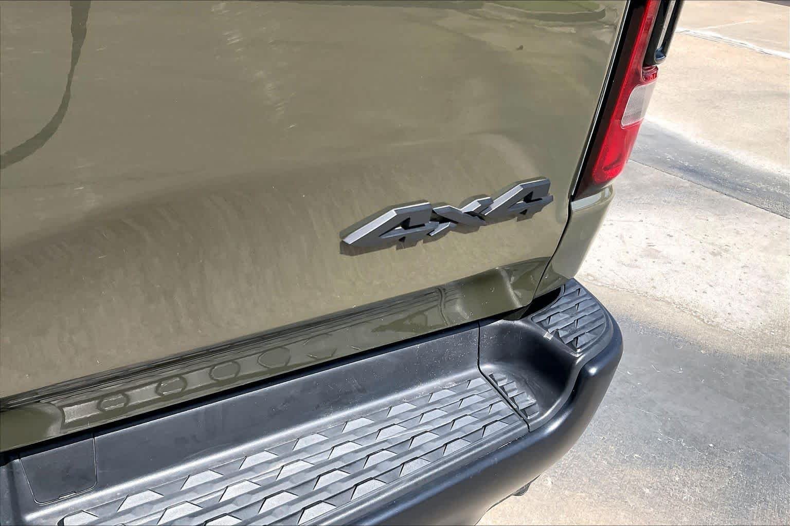 Used 2021 Tank Clearcoat Ram Big Horn image 10