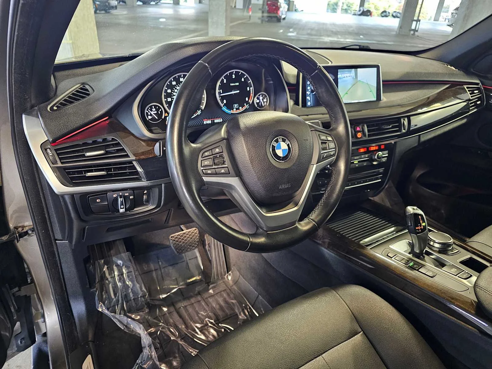 Used 2017  BMW xDrive35d image 2