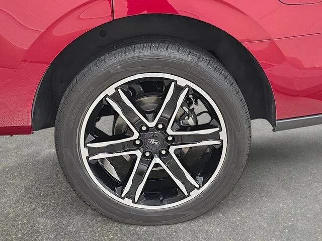 Used 2019 Ruby Red Metallic Ford Limited image 30