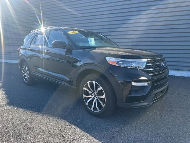 2023 Ford Explorer ST 4WD's photo