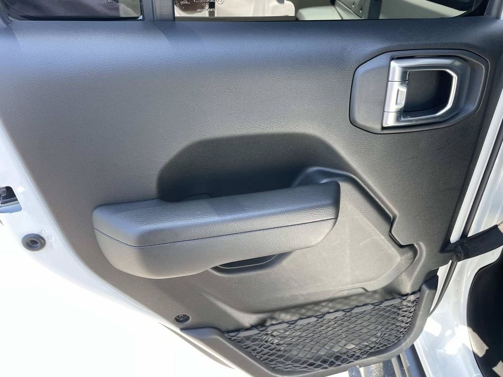 2022 Jeep Gladiator Sport S - Photo 24