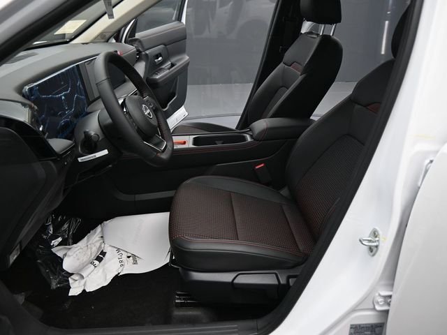 2025 Nissan Kicks SR AWD - Photo 29