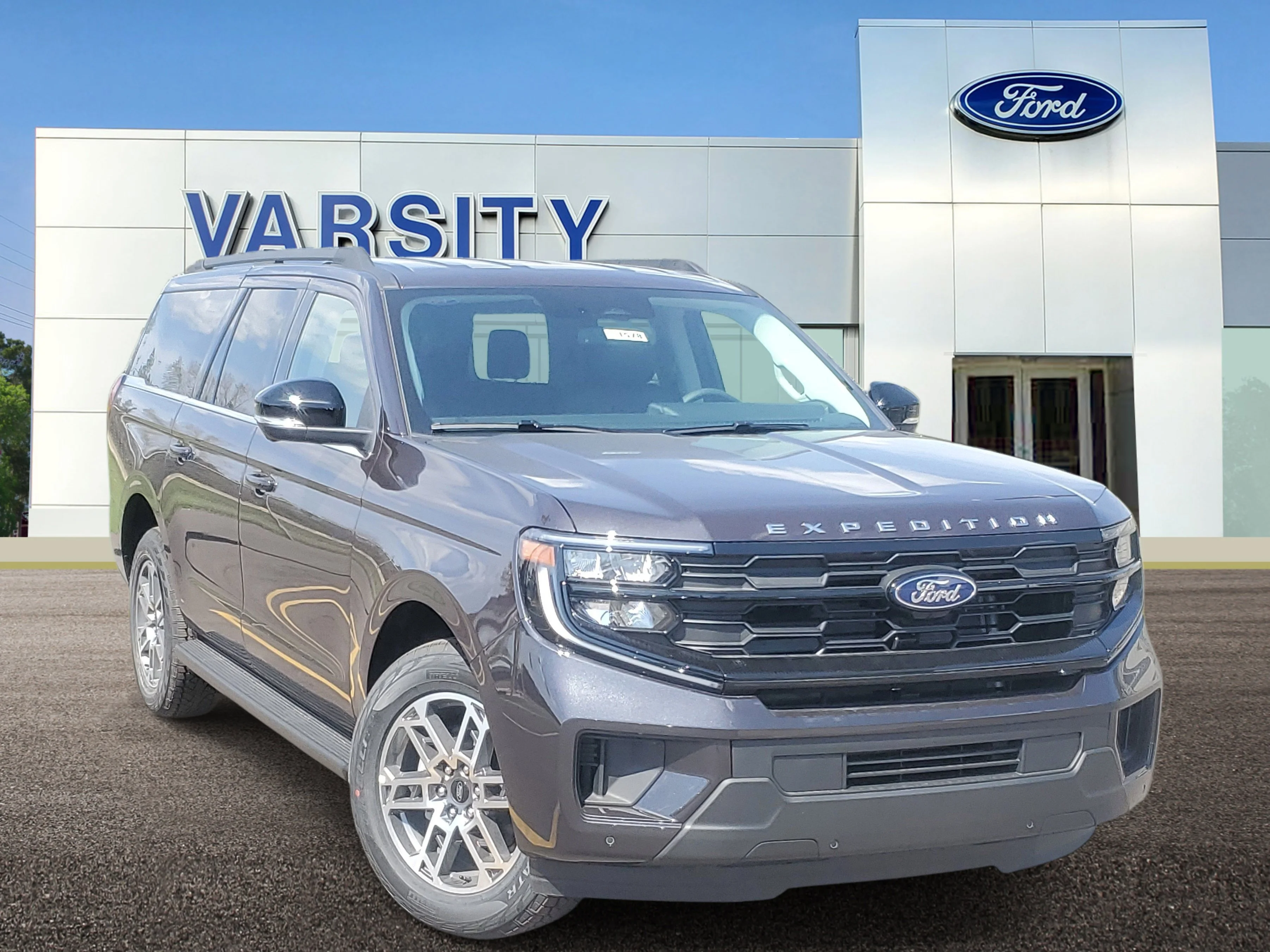 2026 Ford Expedition Active MAX 4x4's photo